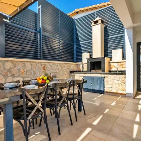 别墅 3 Bedroom With Private Pool *