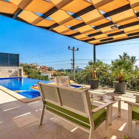 Villa 3 Bedroom With Private Pool *