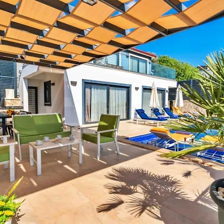 3 Bedroom With Private Pool Villa