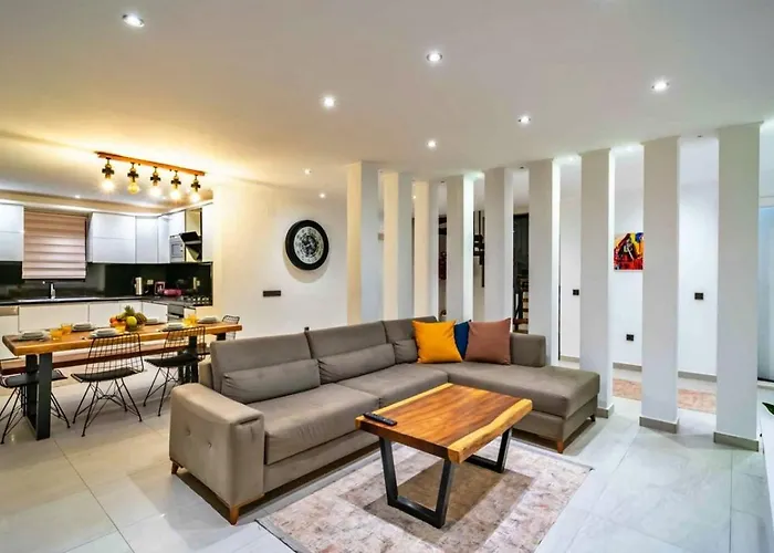 3 Bedroom With Private Pool 别墅