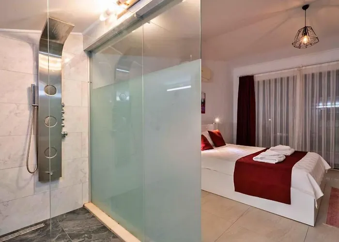 3 Bedroom With Private Pool