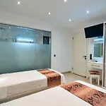 3 Bedroom With Private Pool Vila