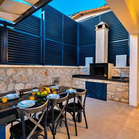 3 Bedroom With Private Pool Villa Kalkan