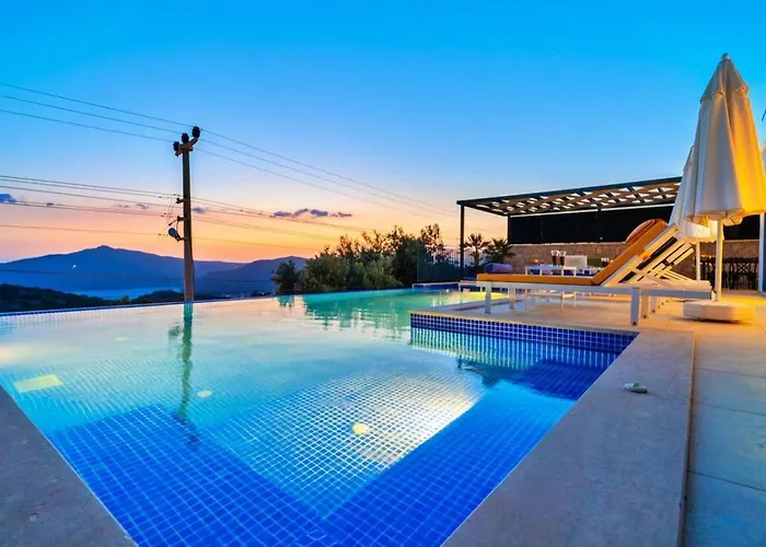 3 Bedroom With Private Pool Villa Kalkan