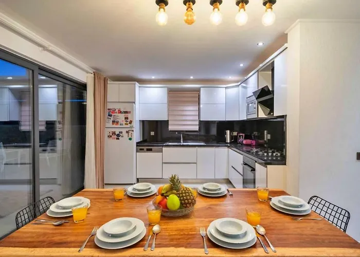 3 Bedroom With Private Pool * Kalkan