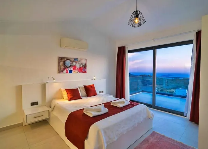 3 Bedroom With Private Pool Villa Kalkan
