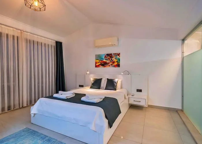 3 Bedroom With Private Pool Villa Kalkan