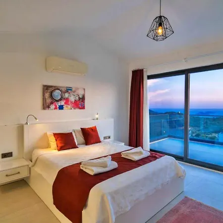 3 Bedroom With Private Pool Vilă Kalkan