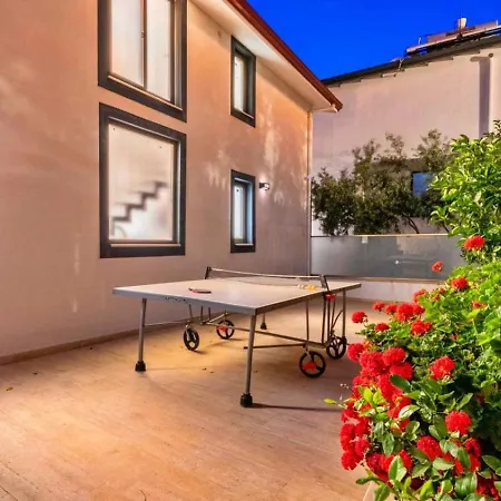 3 Bedroom With Private Pool Vilă *